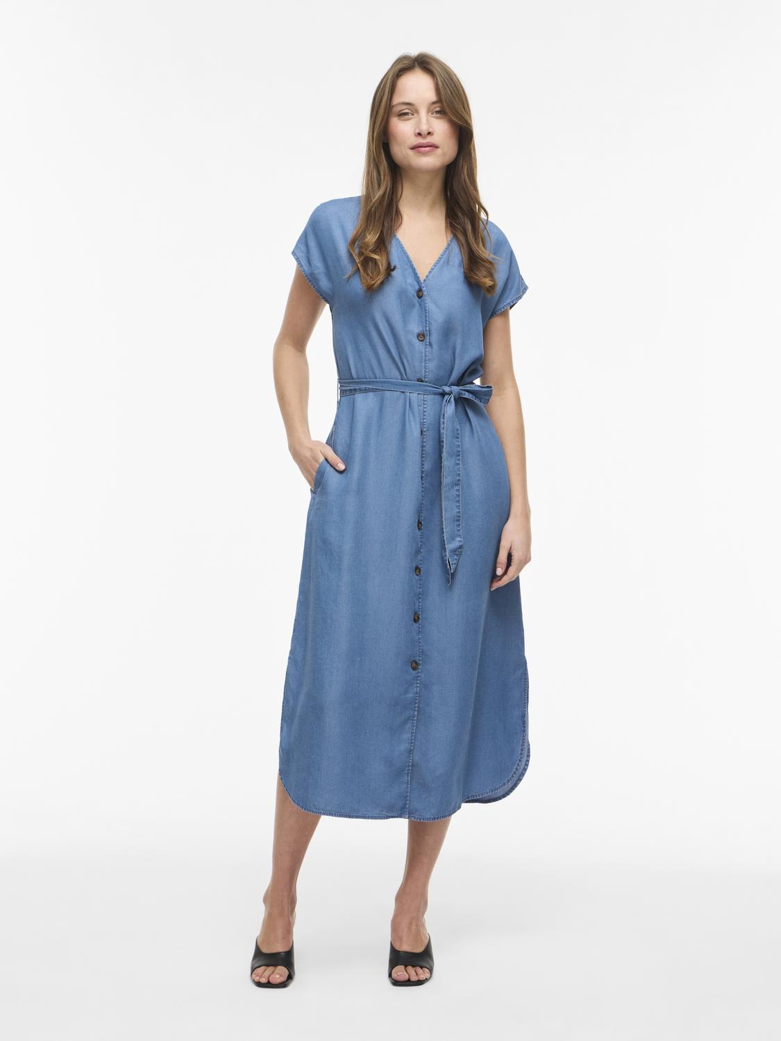 model_shot-front